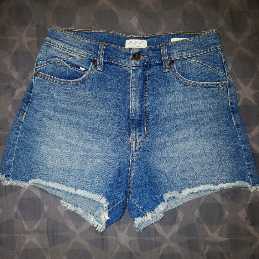 Cute new without tags.. Sofia jean shorts